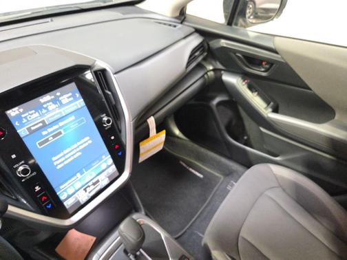 Crystal White Pearl 2025 Subaru Crosstrek Premium