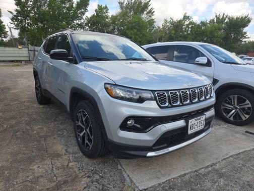 Silver Zynith Metallic Clearcoat 2025 Jeep Compass Limited