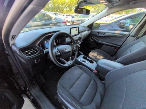 Black Metallic 2025 Ford Escape Active