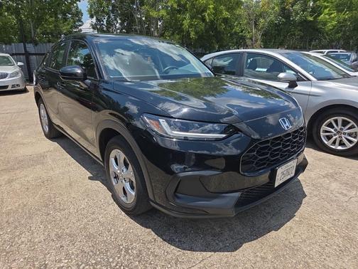 Black 2025 Honda HR-V LX