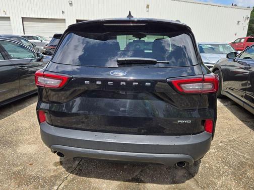 Black Metallic 2025 Ford Escape ST-Line