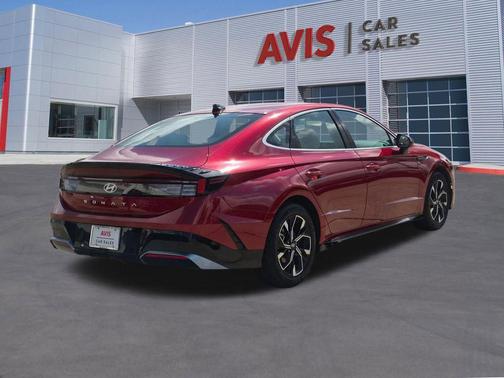 Ultimate red 2025 Hyundai SONATA SEL