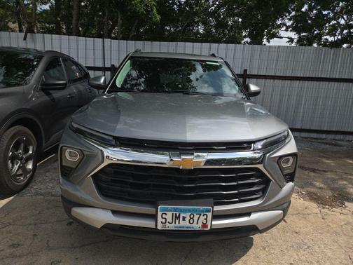 Sterling Gray Metallic 2025 Chevrolet Trailblazer LT