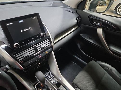 2025 Mitsubishi Eclipse Cross SE