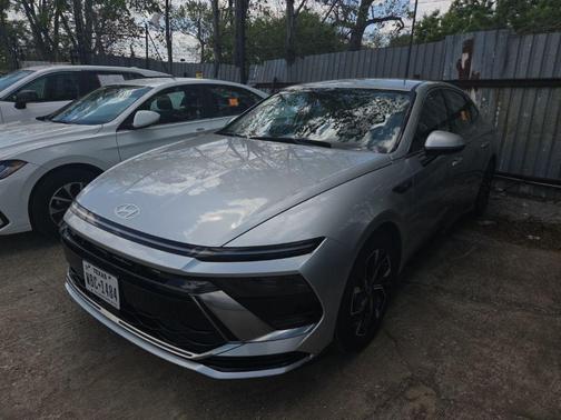 Aero Silver 2025 Hyundai SONATA SEL