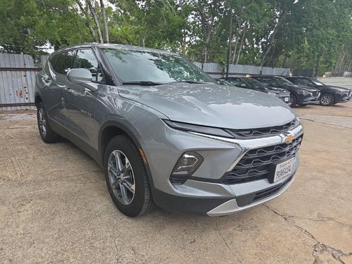 Sterling Gray Metallic 2025 Chevrolet Blazer 2LT