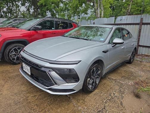 Aero Silver 2025 Hyundai SONATA SEL