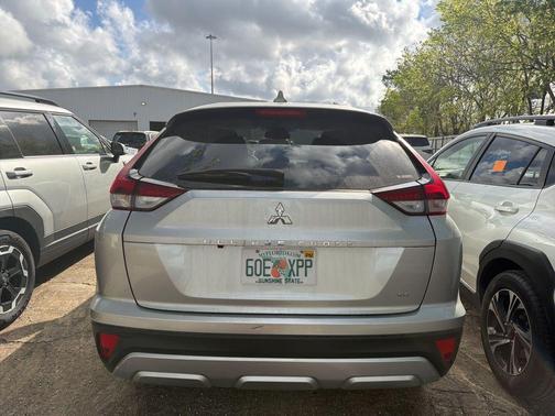 Alloy Silver Metallic 2025 Mitsubishi Eclipse Cross SE