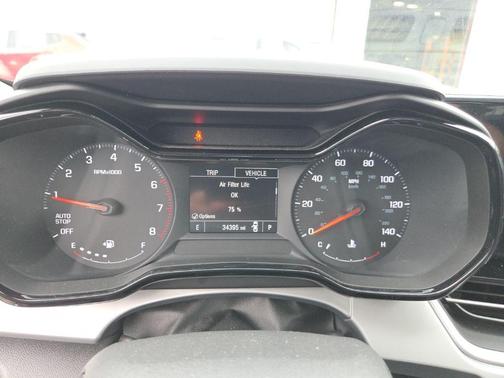 Summit White 2025 Chevrolet Trax LS