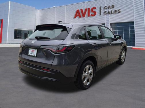 Modern Steel Metallic 2025 Honda HR-V LX