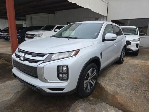 2025 Mitsubishi Outlander Sport SE