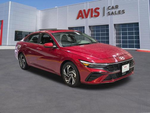 Ultimate Red 2025 Hyundai ELANTRA SEL
