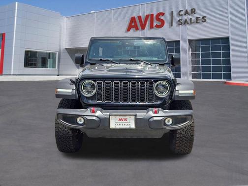 Black Clearcoat 2025 Jeep Wrangler Rubicon