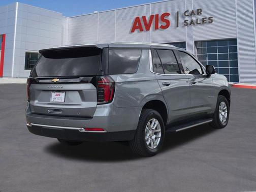 Sterling Gray Metallic 2025 Chevrolet Tahoe LT