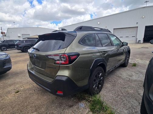 Autumn Green Metallic 2025 Subaru Outback Onyx Edition