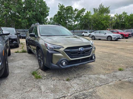 Autumn Green Metallic 2025 Subaru Outback Onyx Edition