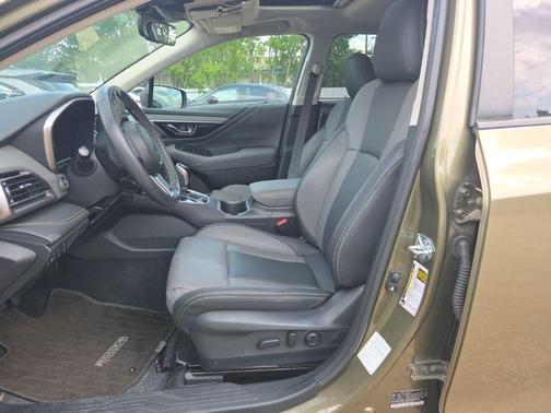 Autumn Green Metallic 2025 Subaru Outback Onyx Edition