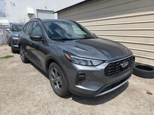 Gray Metallic 2025 Ford Escape ST-Line