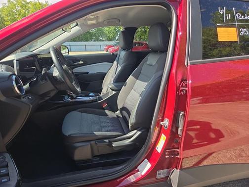 Crimson 2025 Chevrolet Trax LT