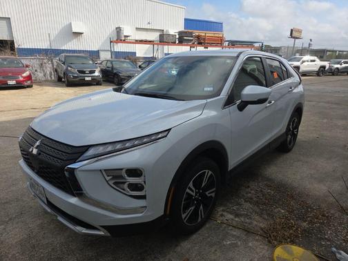 2025 Mitsubishi Eclipse Cross SE