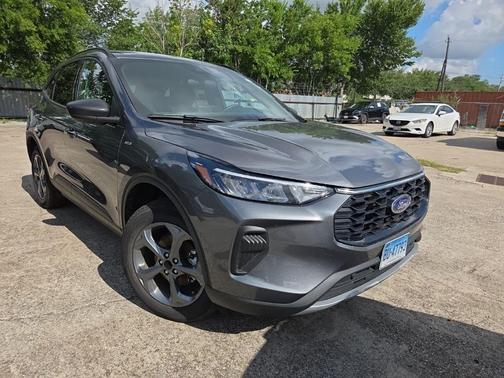 Gray Metallic 2025 Ford Escape ST-Line