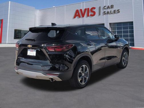 Black 2025 Chevrolet Blazer 2LT