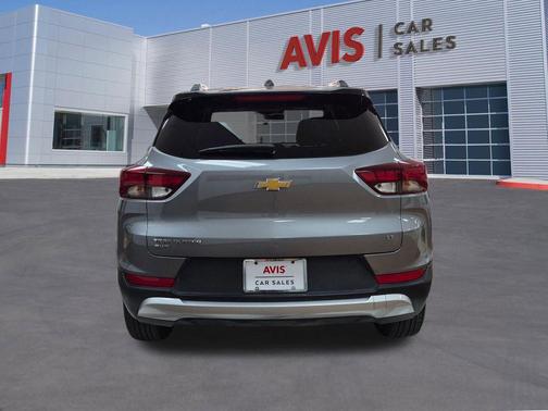 Sterling Gray Metallic 2025 Chevrolet Trailblazer LT
