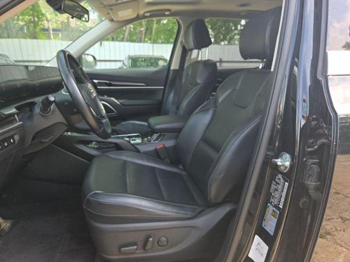 Ebony Black 2025 Kia Telluride S