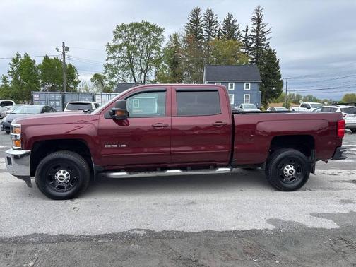 Arrival Blue Metallic 2016 Chevrolet Silverado 2500 LT