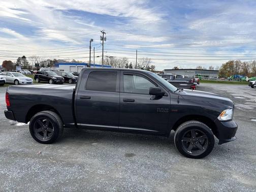 2018 RAM 1500 Tradesman/Express