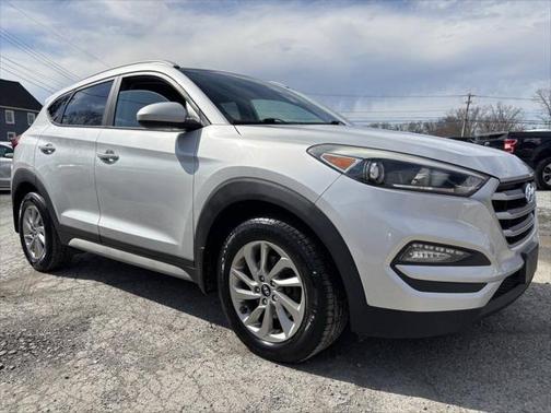 2017 Hyundai TUCSON SE Plus