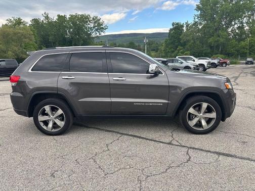 Granite Crystal Metallic Clearcoat 2015 Jeep Grand Cherokee Limited