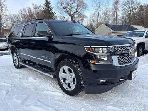2017 Chevrolet Suburban LT