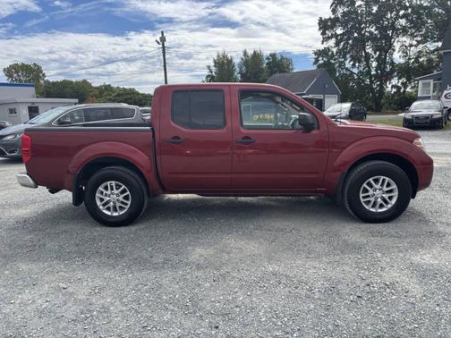 2017 Nissan Frontier SV