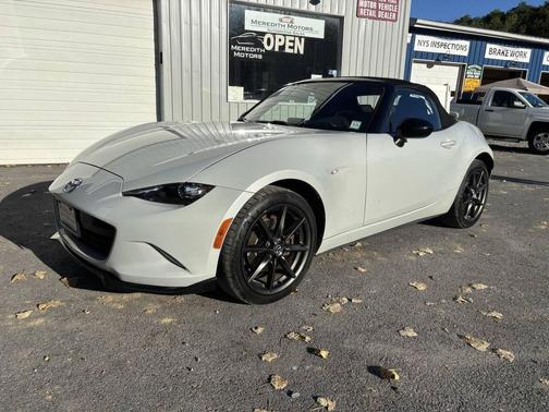 2016 Mazda MX-5 Miata Club