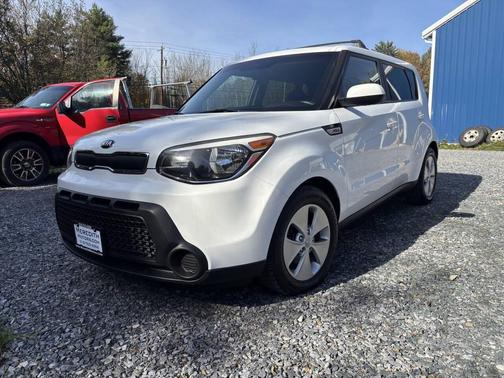2016 Kia Soul Base