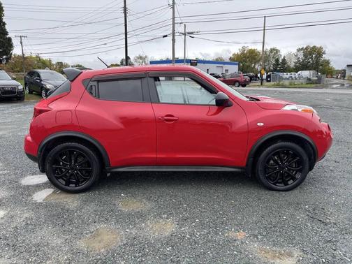 2014 Nissan Juke S