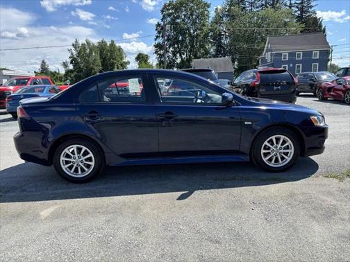 2013 Mitsubishi Lancer SE