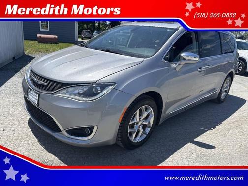 Billet Silver Metallic Clearcoat 2018 Chrysler Pacifica Limited