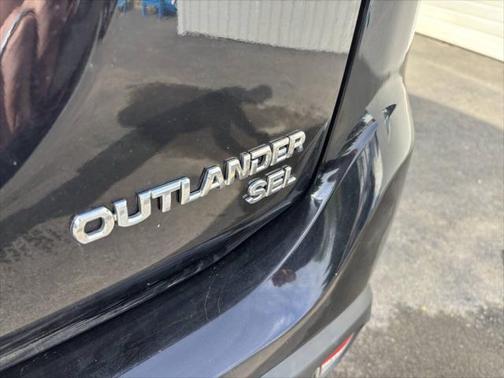 2017 Mitsubishi Outlander SEL
