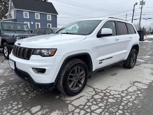 2016 Jeep Grand Cherokee Laredo