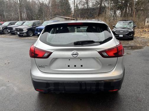 2017 Nissan Rogue Sport SL