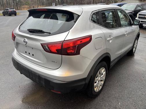 2017 Nissan Rogue Sport SL