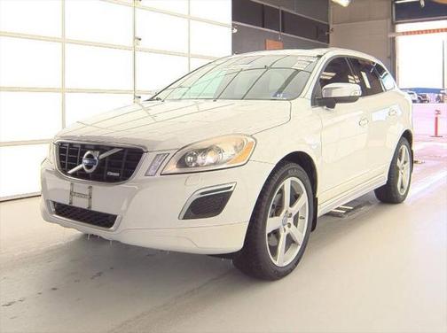 2013 Volvo XC60 T6 R-Design Premier Plus