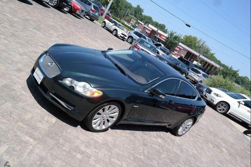 2009 Jaguar XF Premium Luxury