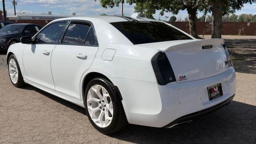 Bright White Clearcoat 2017 Chrysler 300 S