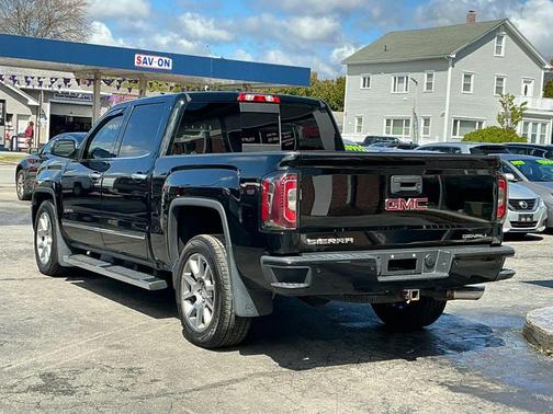 Black 2016 GMC Sierra 1500 Denali
