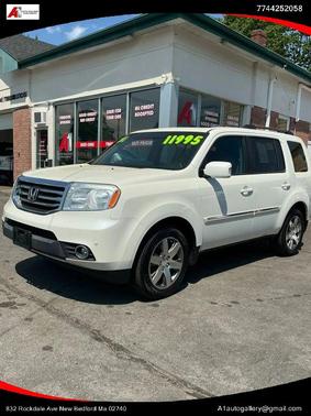 White 2015 Honda Pilot Touring