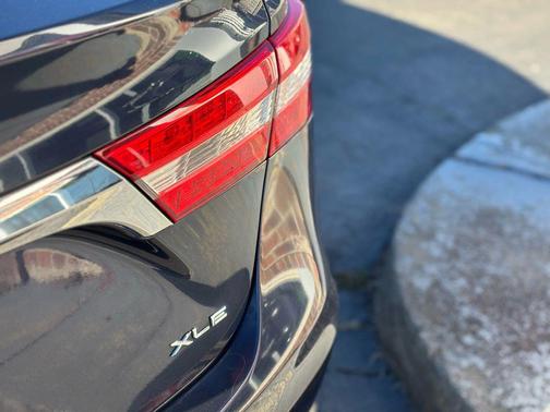 2014 Toyota Avalon XLE Premium