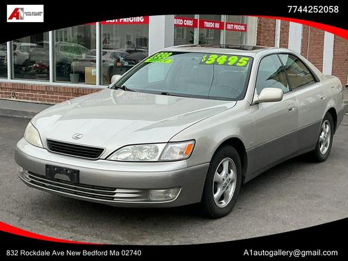 1998 Lexus ES 300 Base